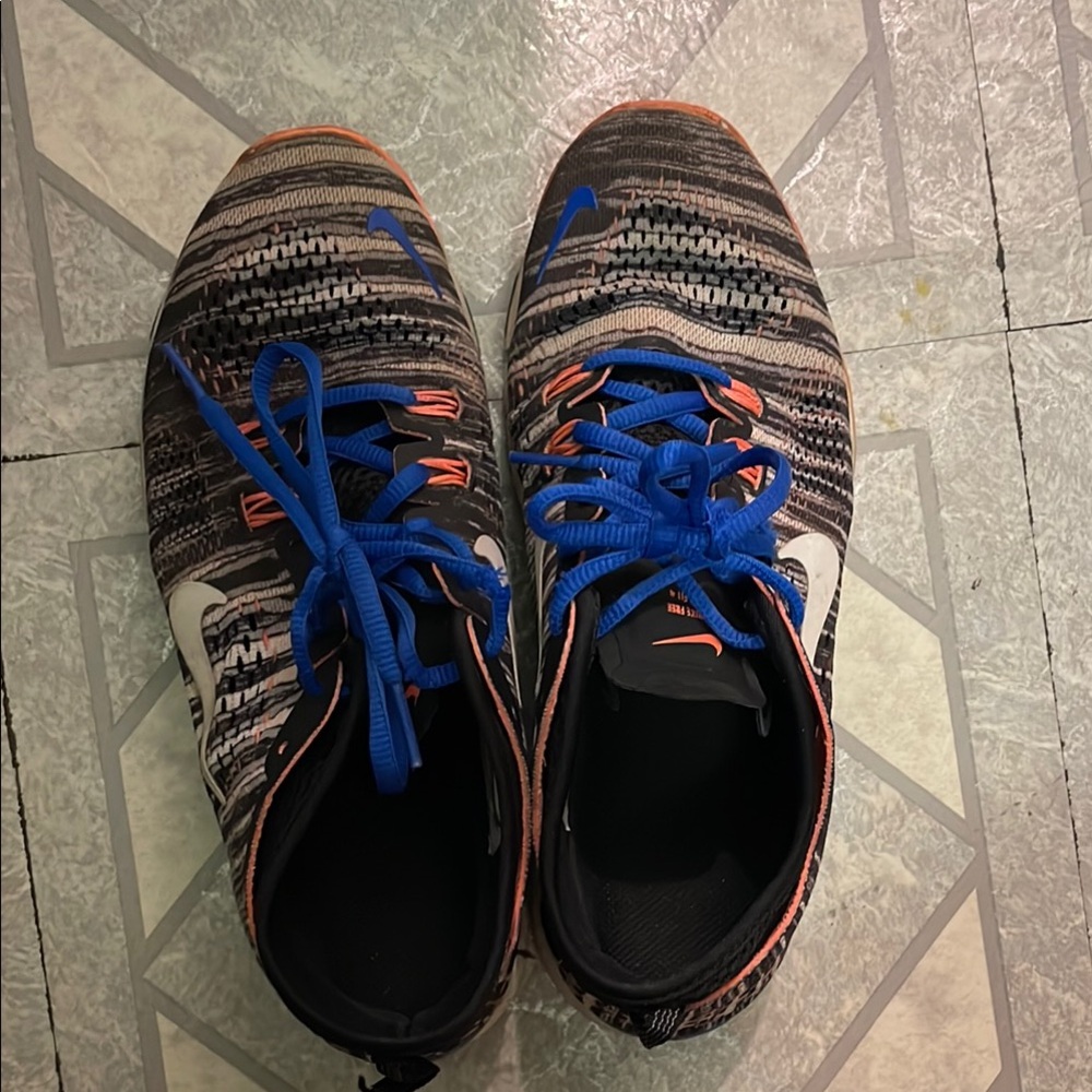 🎀[FREE] Nike shoes🎀